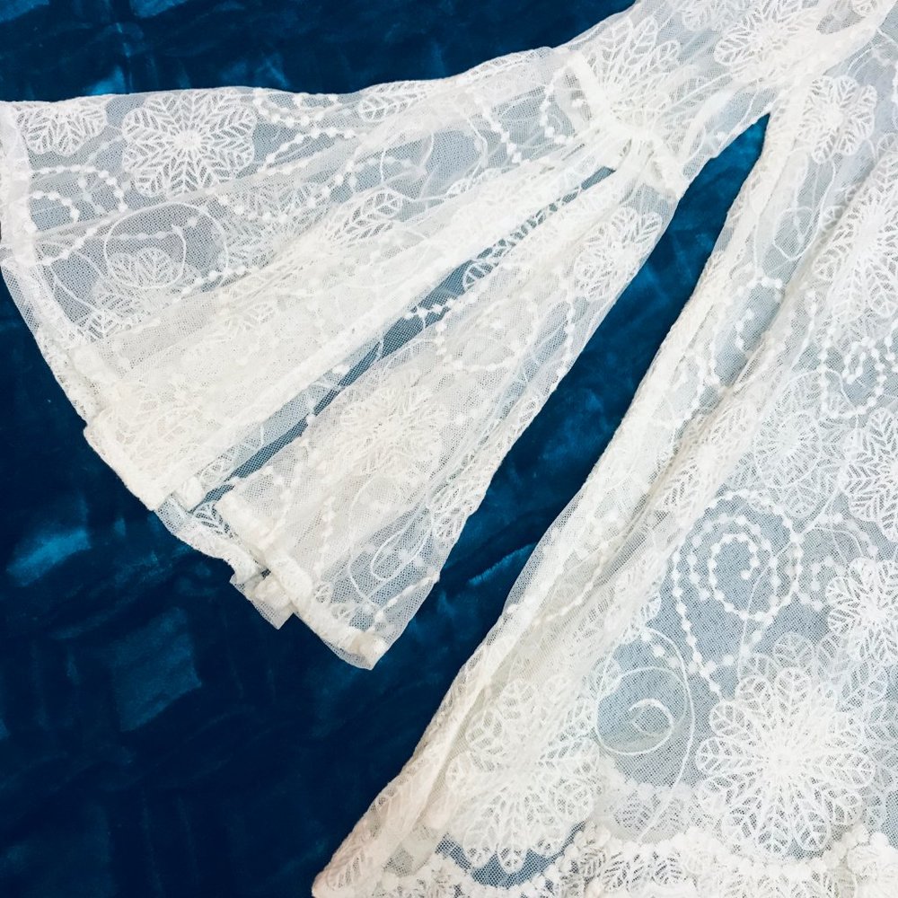 Embroidered Bell Sleeved Sheer Lace Tunic